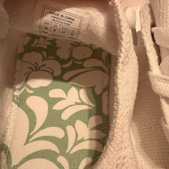 Roxy Bayshore Soft White Canvas Slip on Sneaker Trainer Tennies Tennis shoes 10 - Picture 2 of 5